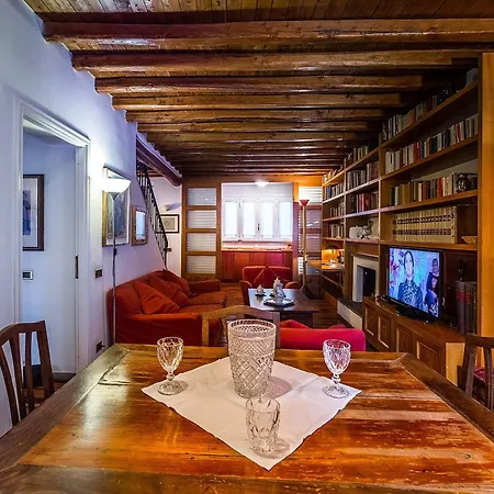 Apartment Casa Rossetti - 2 Private Terraces - 4th Floor With No Lift